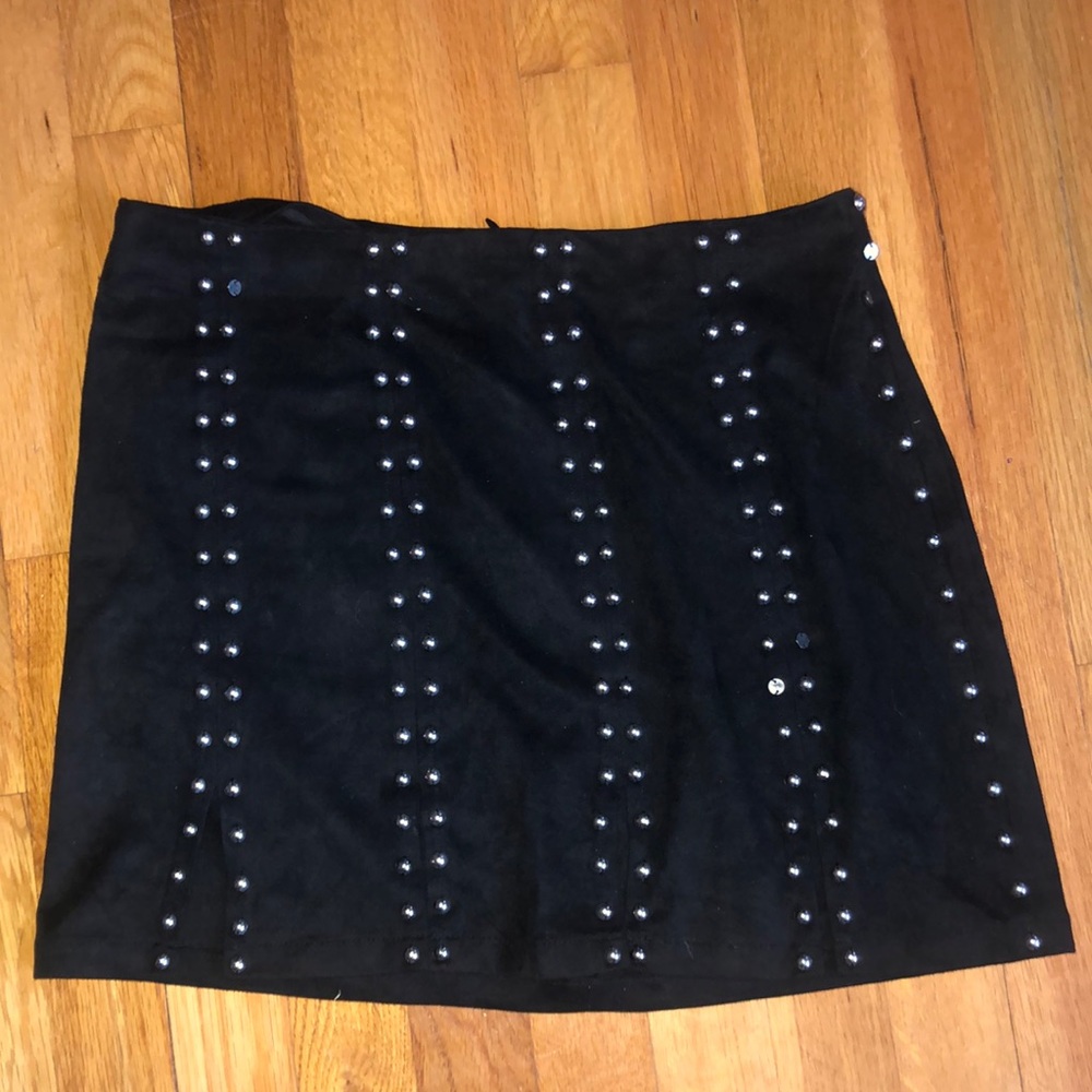 Mini black skirt
